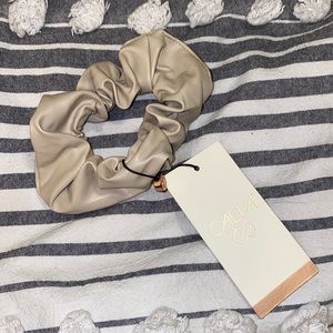 NWT Calia scrunchie